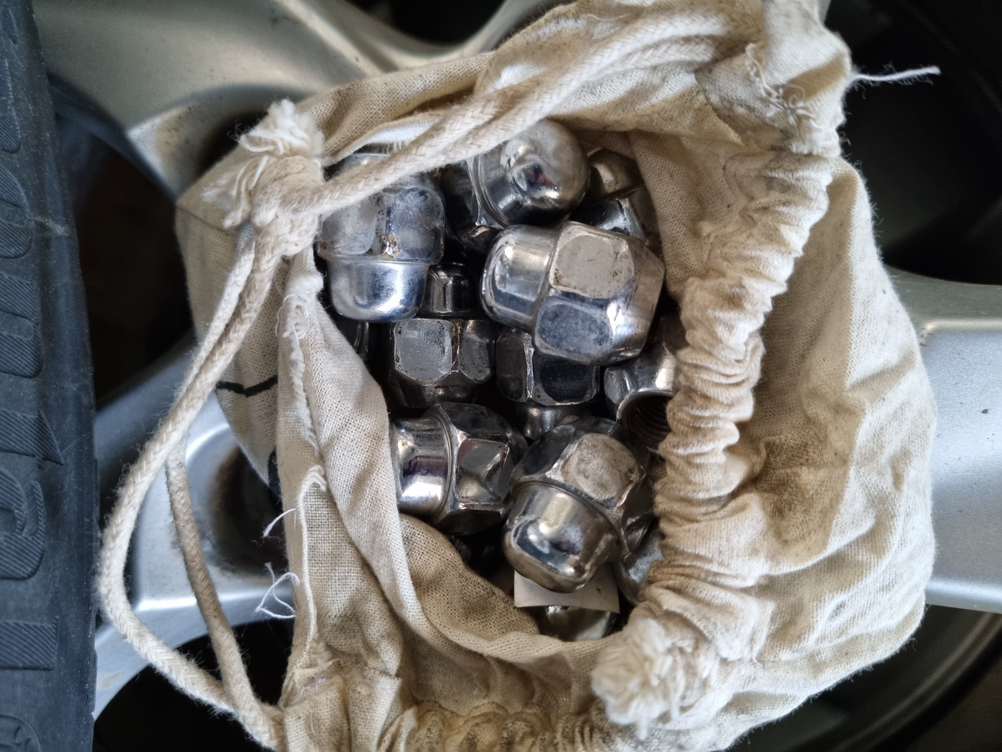 Continental ContiWinterContact TS850 195/65 R15 91T + AL DISK Hyundai Elantra