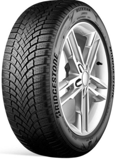 Bridgestone Blizzak LM005 235/55 R18 104H